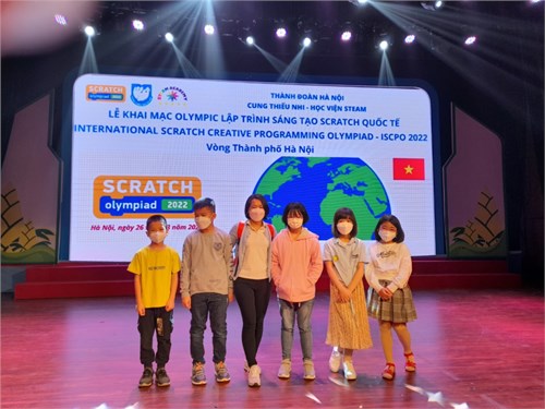 Các con học sinh trường Tiểu học Cao Bá Quát vinh dự tham gia cuộc thi OLYMPIC Lập trình sáng tạo SCRATCH quốc tế vòng loại cấp thành phố